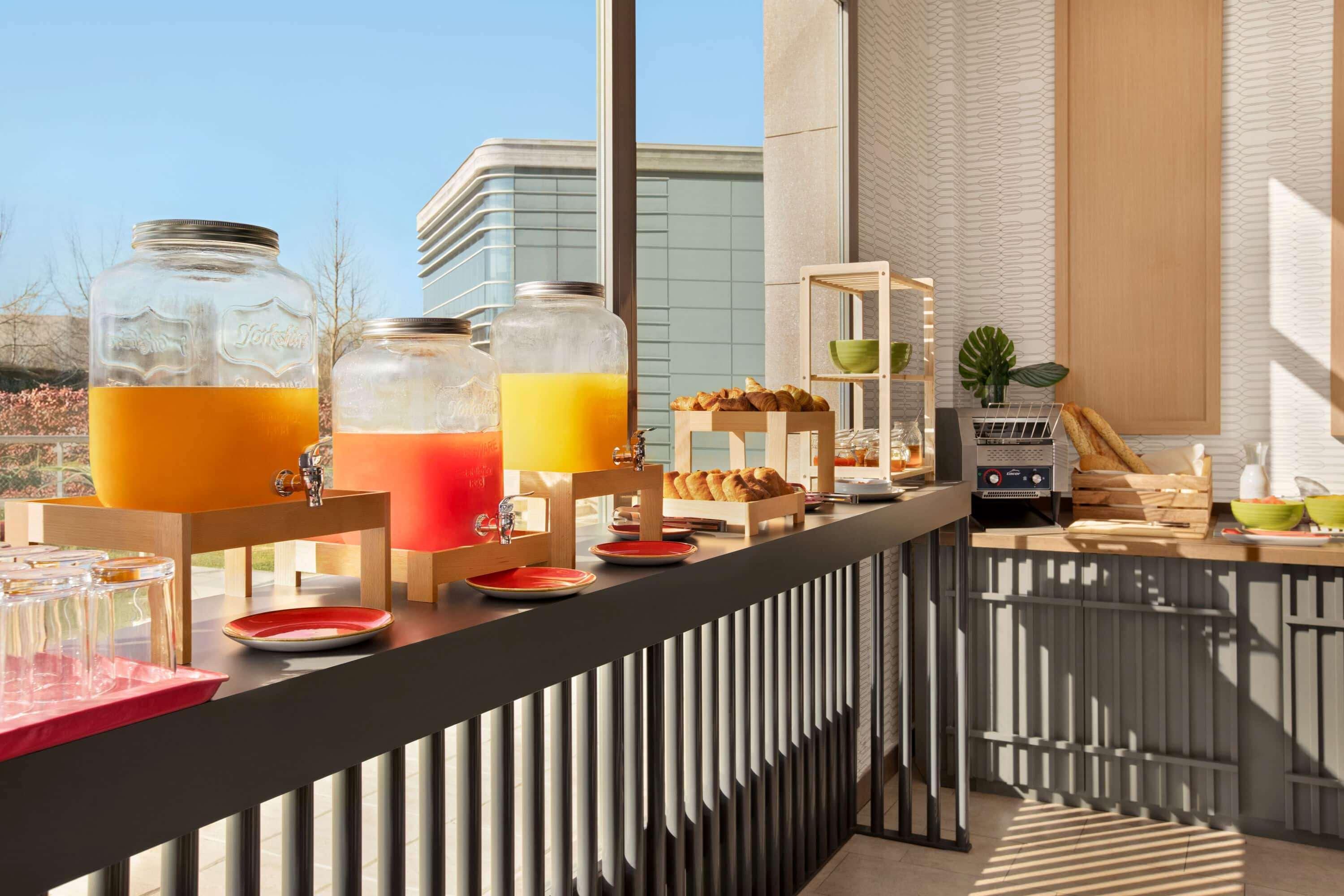 Ramada By Wyndham Madrid Getafe Hotell Eksteriør bilde