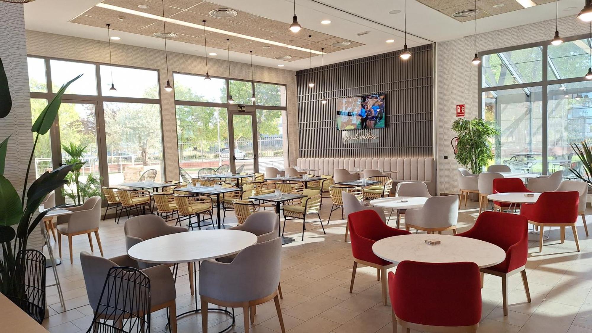 Ramada By Wyndham Madrid Getafe Hotell Eksteriør bilde