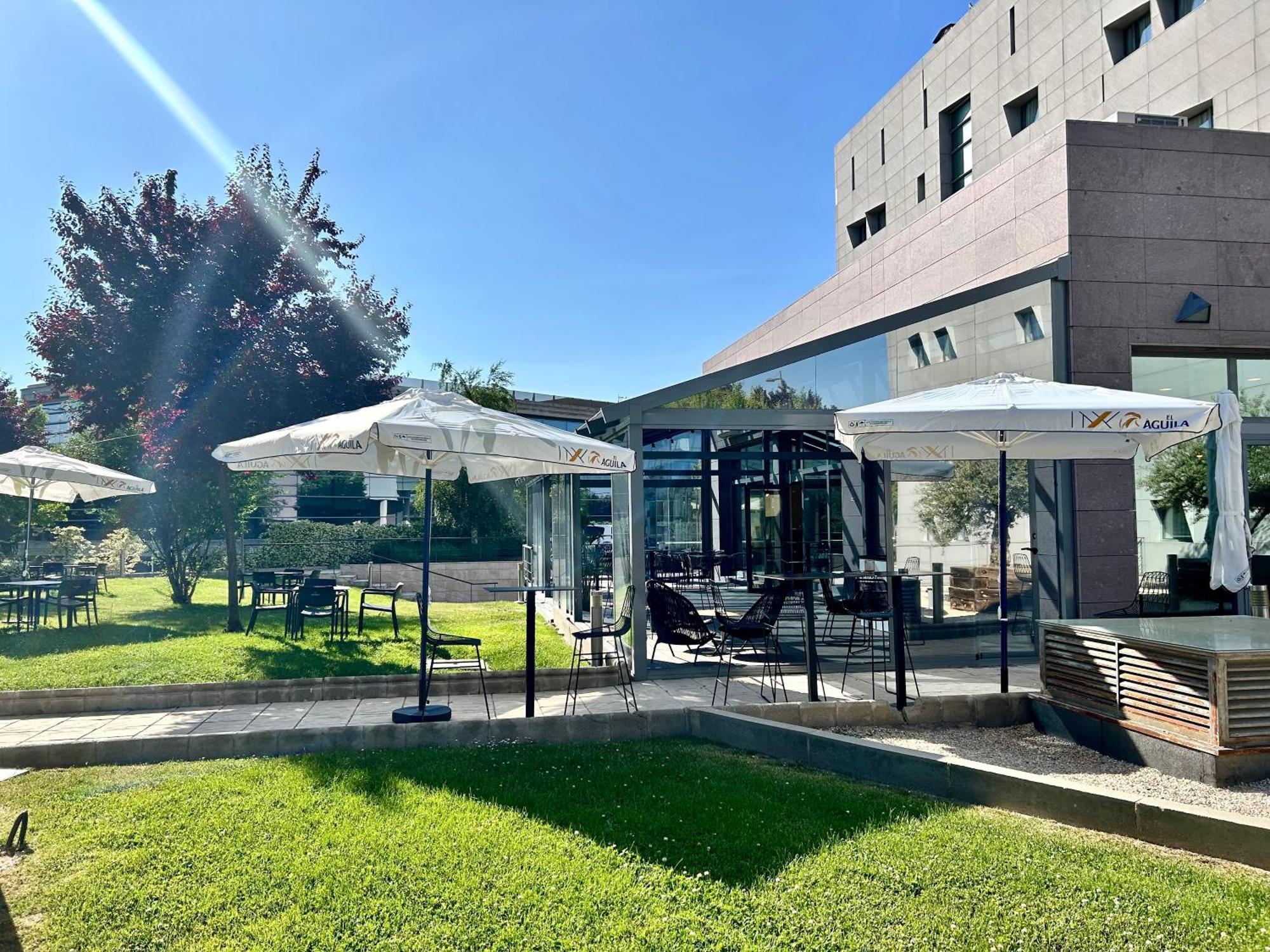 Ramada By Wyndham Madrid Getafe Hotell Eksteriør bilde