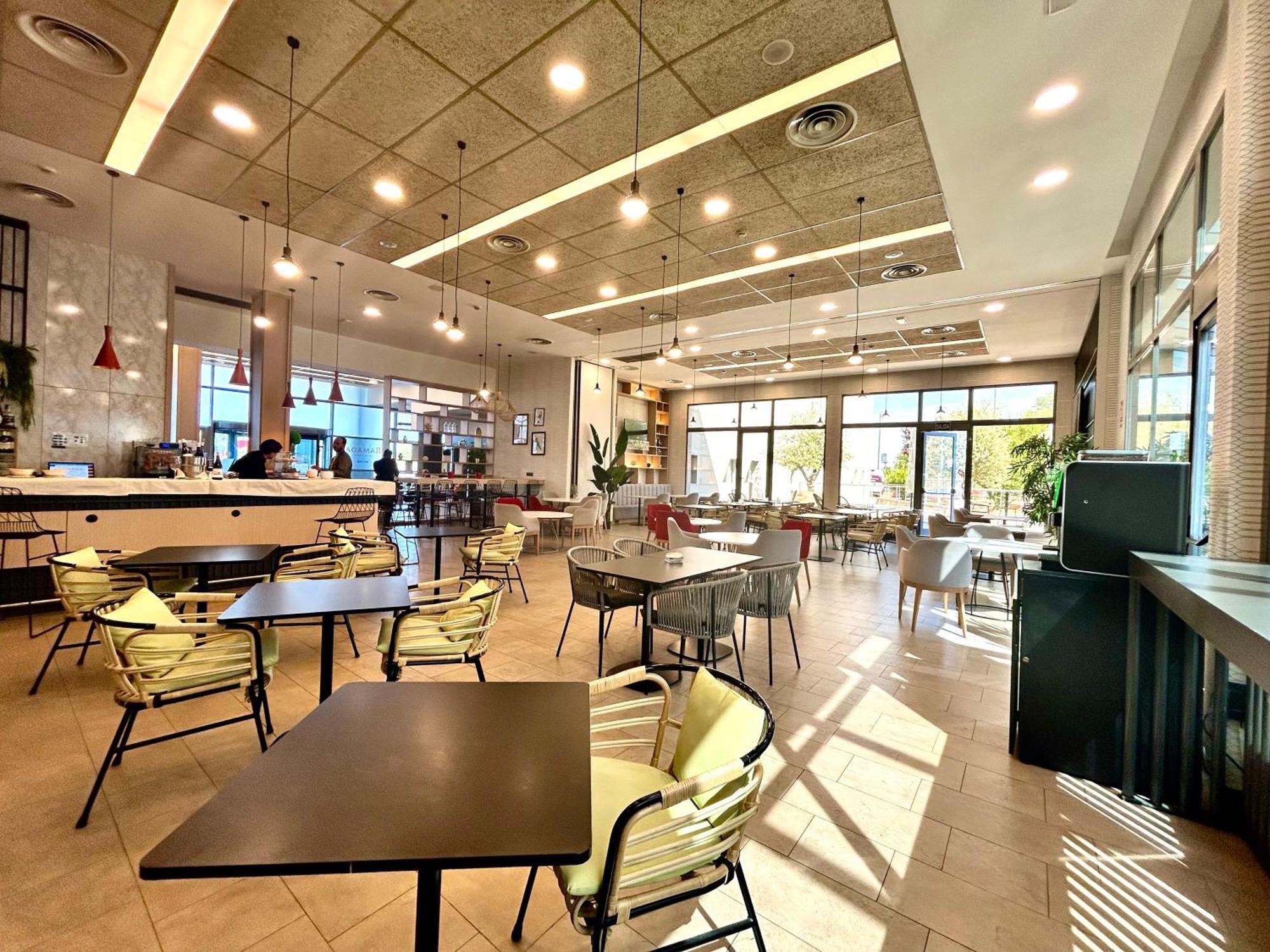 Ramada By Wyndham Madrid Getafe Hotell Eksteriør bilde