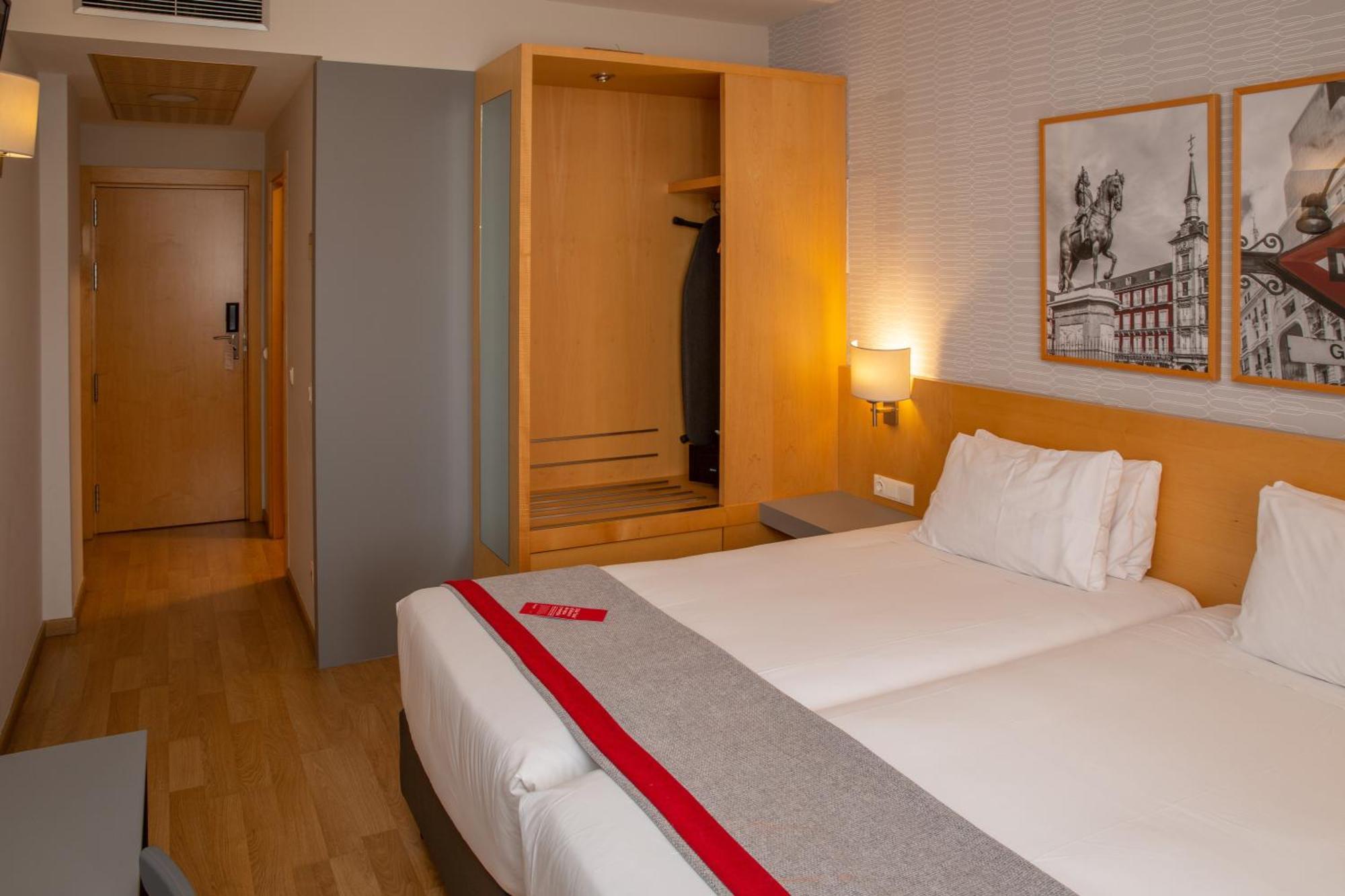 Ramada By Wyndham Madrid Getafe Hotell Eksteriør bilde