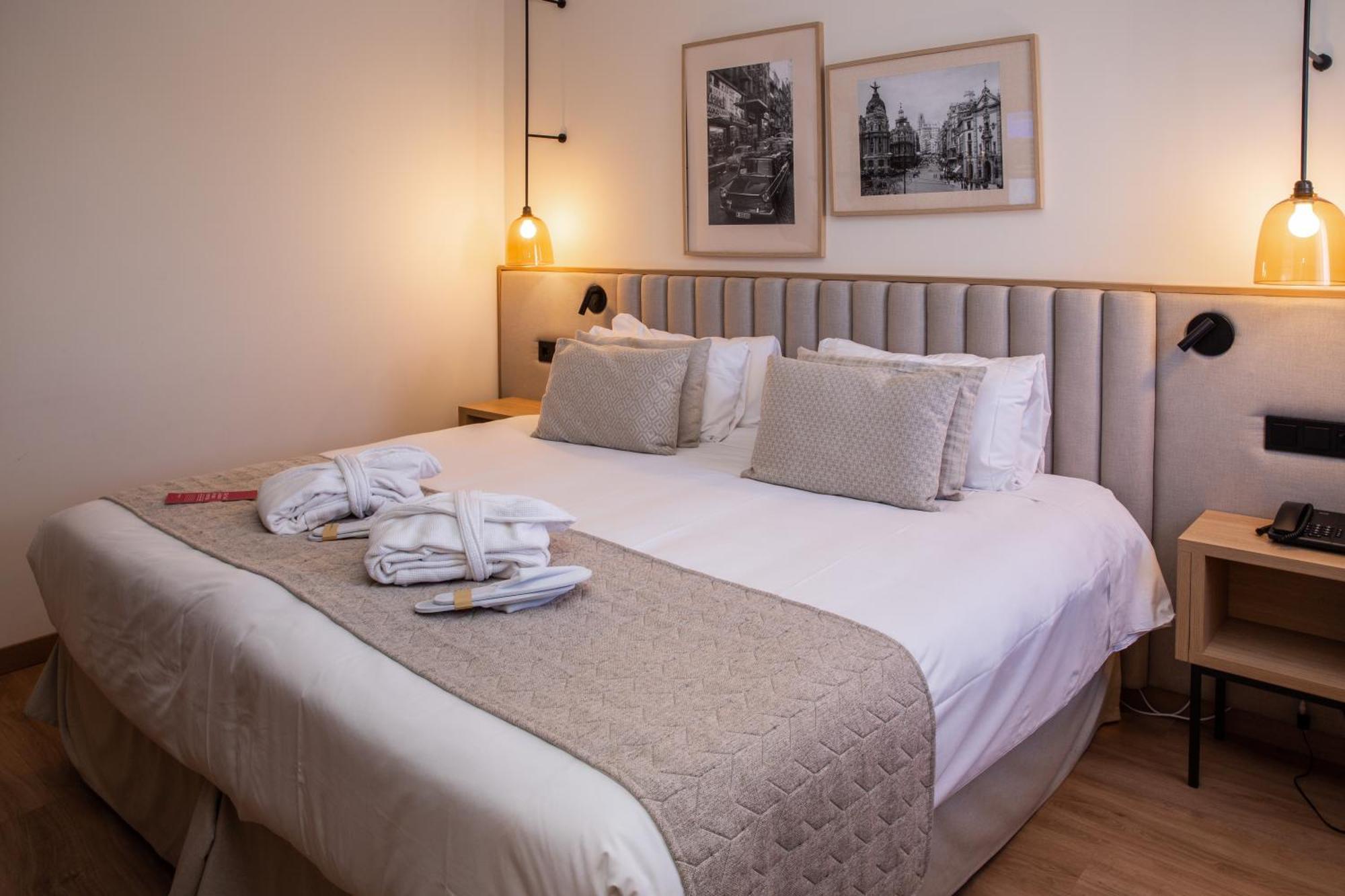 Ramada By Wyndham Madrid Getafe Hotell Eksteriør bilde