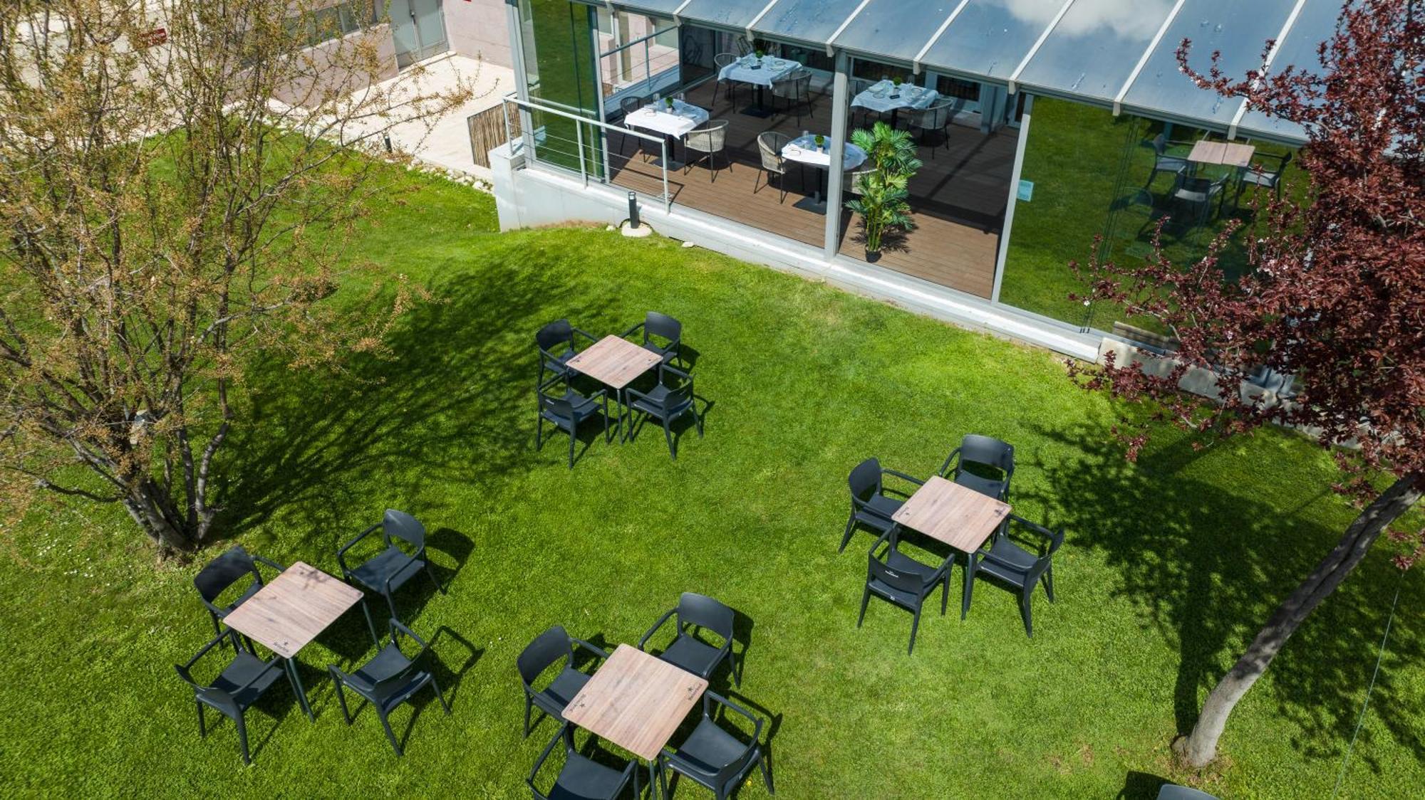Ramada By Wyndham Madrid Getafe Hotell Eksteriør bilde